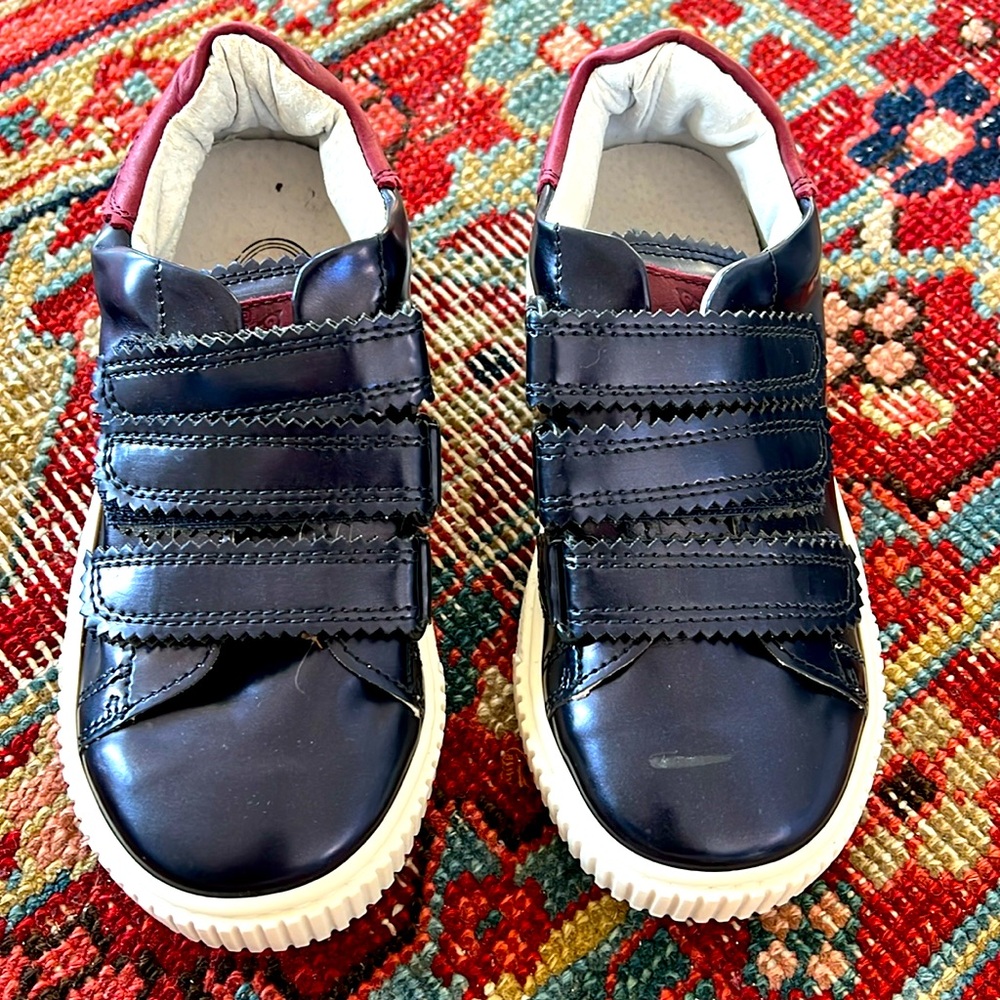 Boys papouelli sneakers size 29 / US size 12